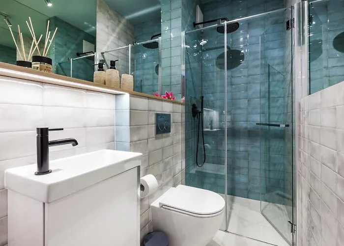 Plac Unii Aquamarine Premium Apartment *