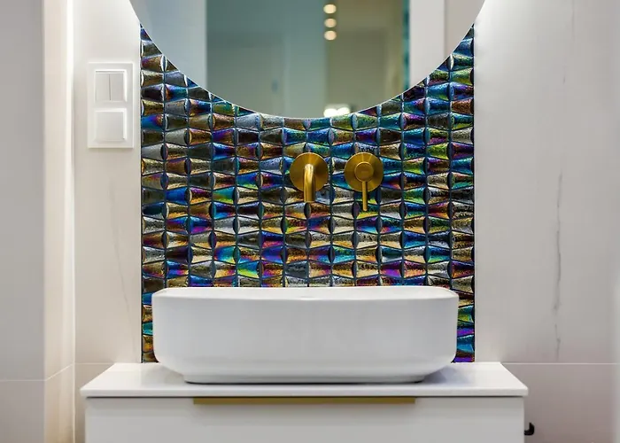 Plac Unii Aquamarine Premium Apartment